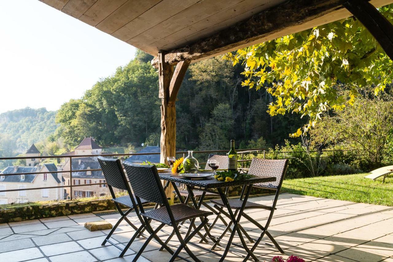 Au Coeur De Beynac, Superbe Maison Du 14Eme Siecle Avec Jardin Panoramique Exterior foto